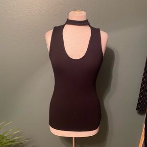 Express Black Keyhole Tank